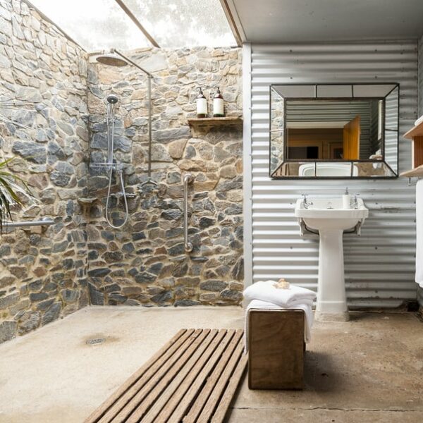 a bathroom design inspired by nature